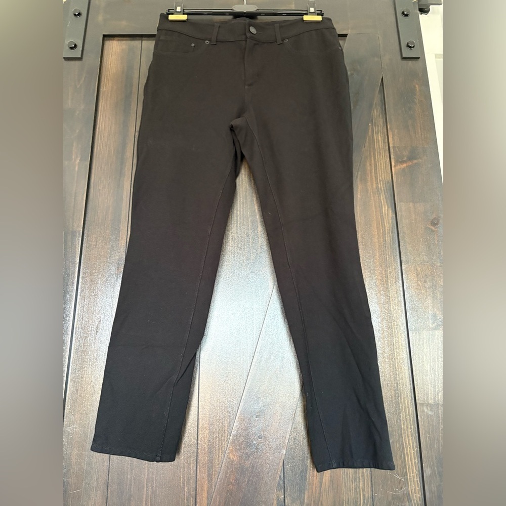 Eddie Bauer Classic Black Knitwear